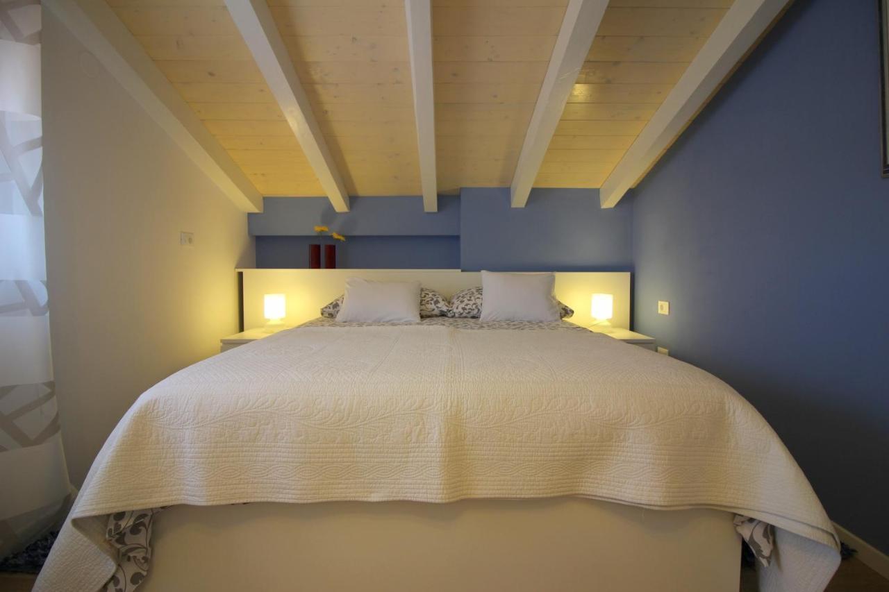 Apartments Tancel ポレッチ エクステリア 写真